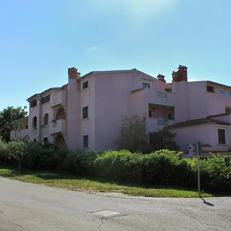 Apartment 3394b